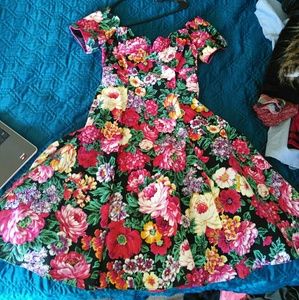 80's Floral Dress
