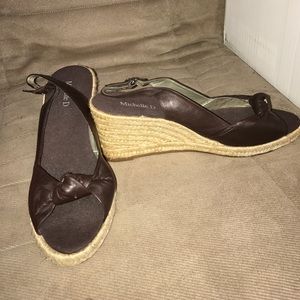 Brown wedges