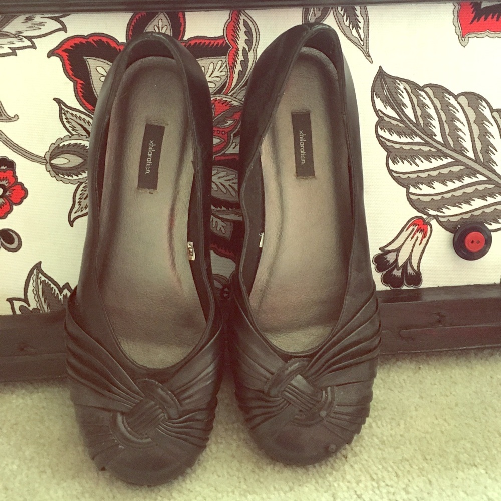 Black flats
