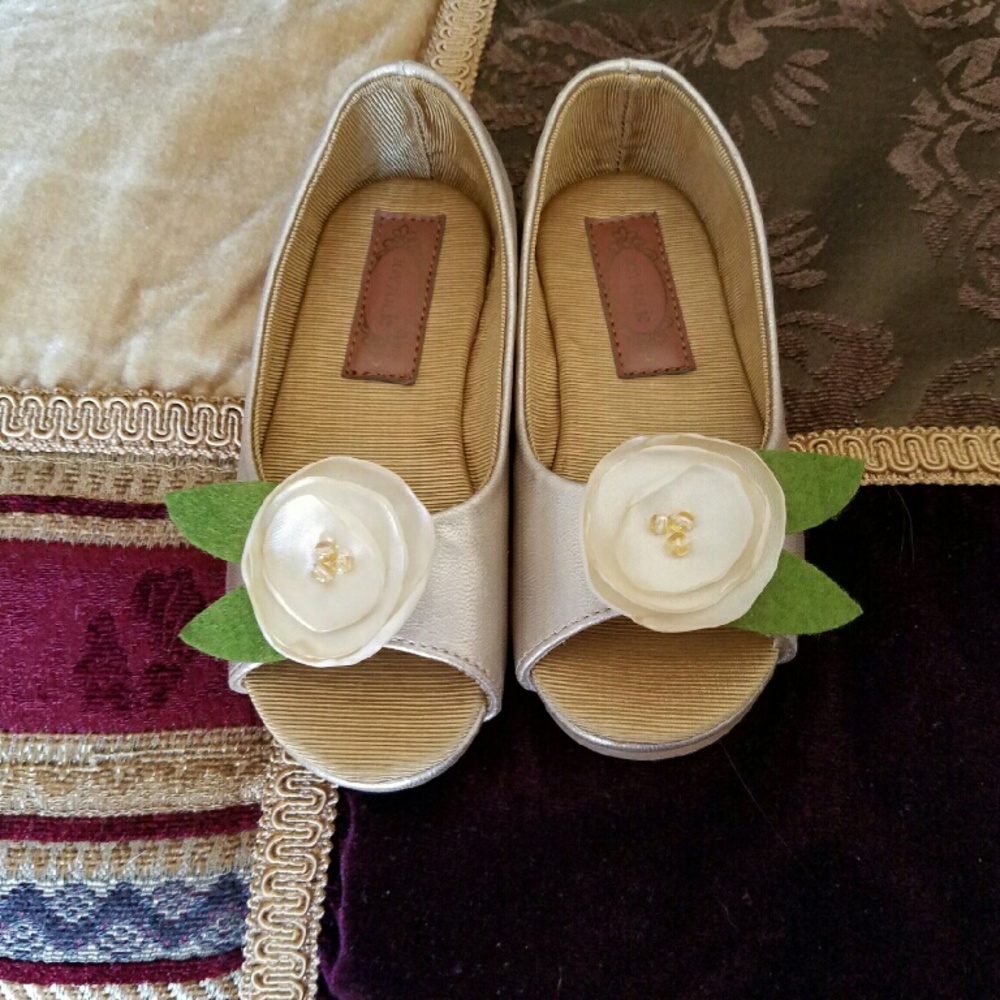Joyfolie Lily Peep Toe Flats