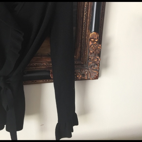 Sweater - Picture 3 of 3