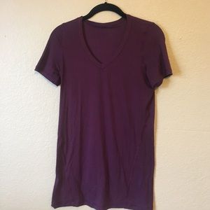lululemon V-Neck Cotton T-Shirt Size 8