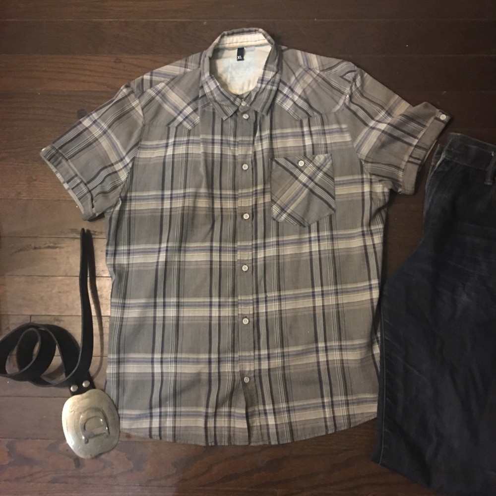 DIVIDED Men's ShortSleeve Urban Cowboy Plaid Shirt