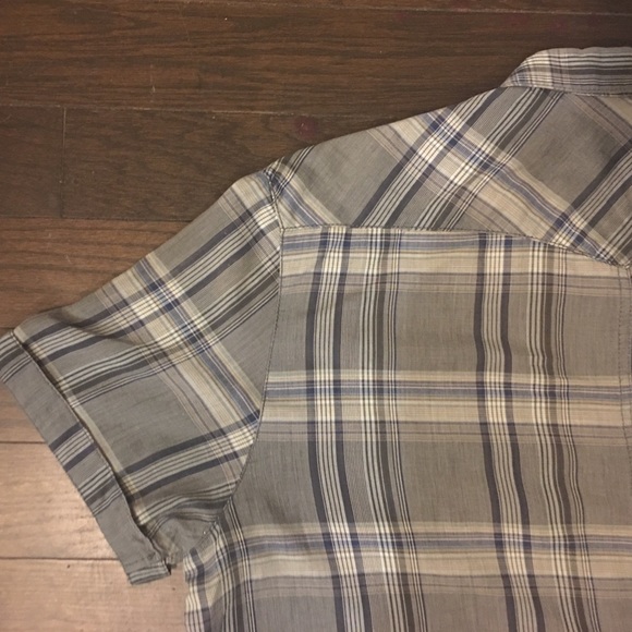DIVIDED Men's ShortSleeve Urban Cowboy Plaid Shirt - Picture 4 of 4