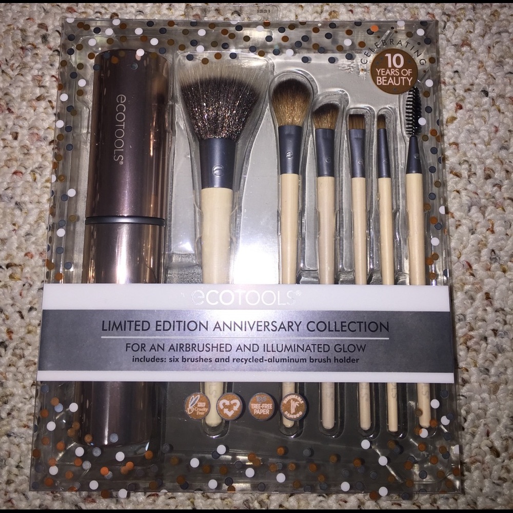 Ecotools limited edition brushes