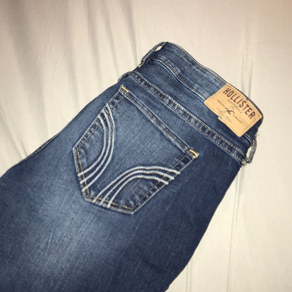Hollister Super Skinny Jeans
