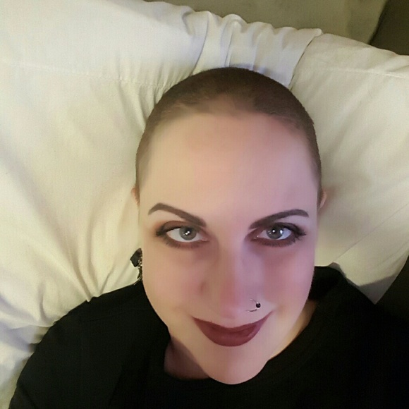 Meet your Posher, Kim - Picture 1 of 1