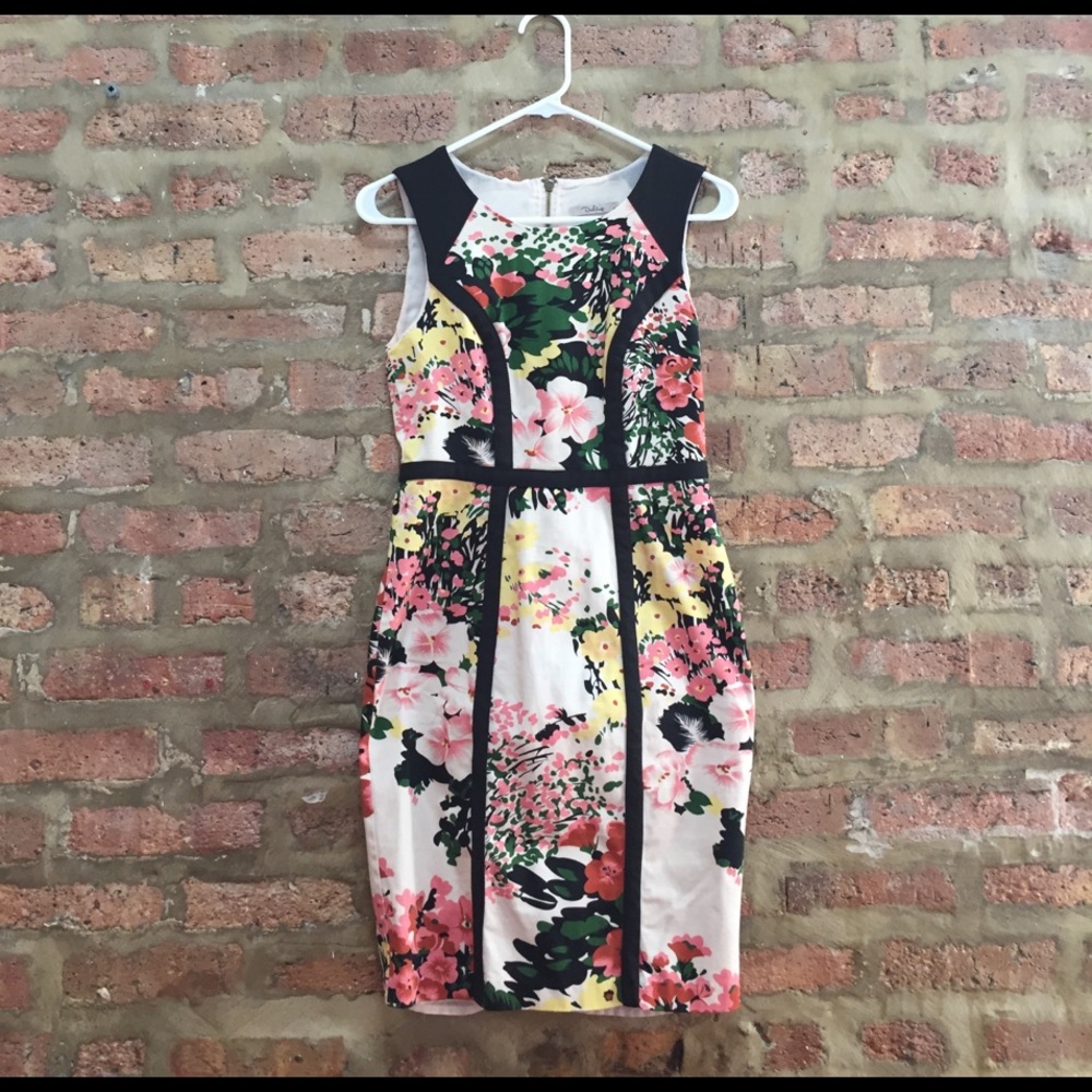 Darling Floral Dress Size S