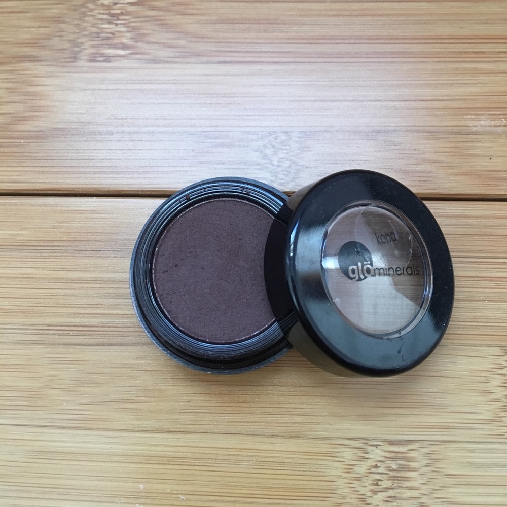 Glo Minerals Mahogany Eyeshadow