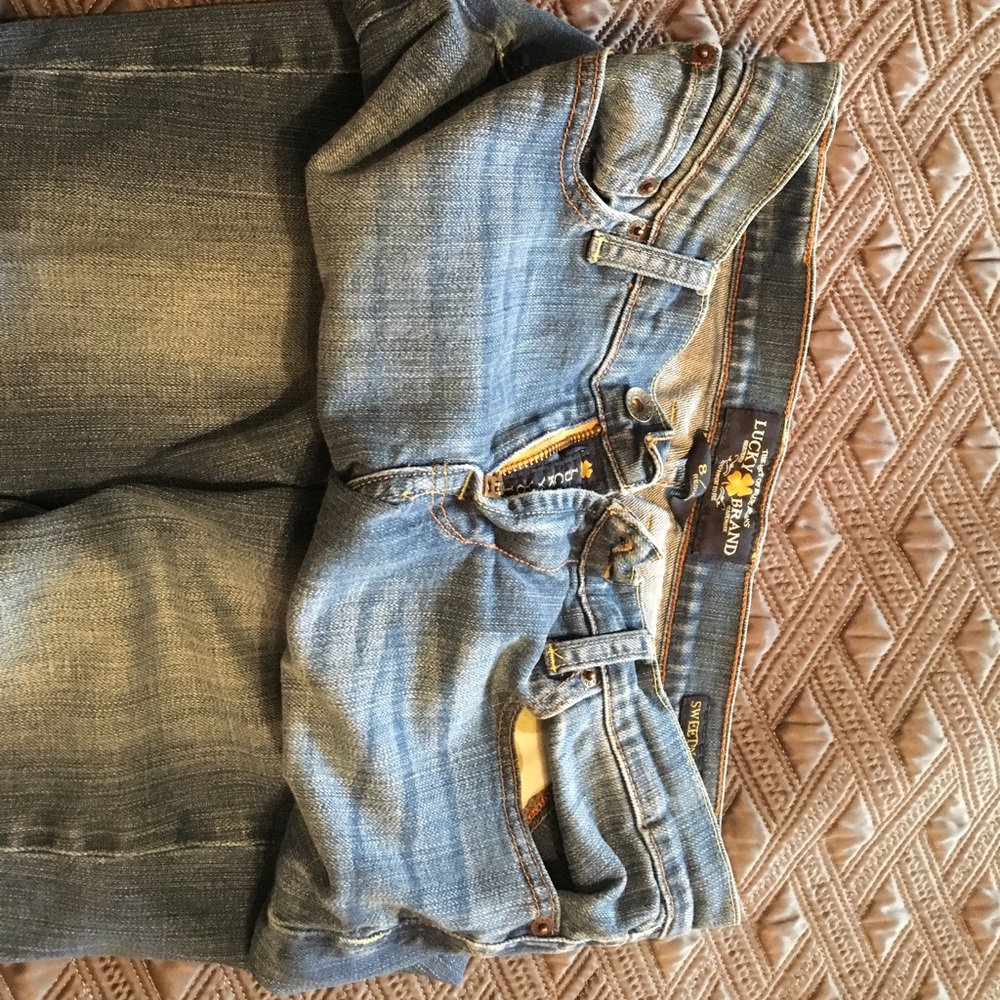 Lucky jeans