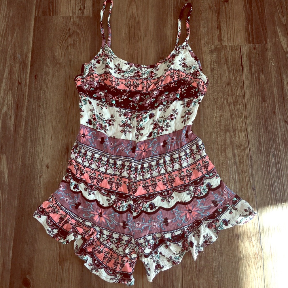 Pretty Multi-Color Romper 💗🖤💜💙