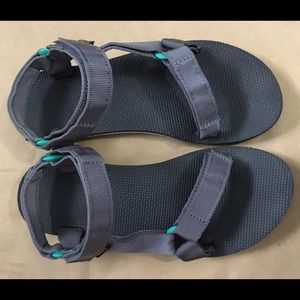 Teva Original Universal Sandals Size 9