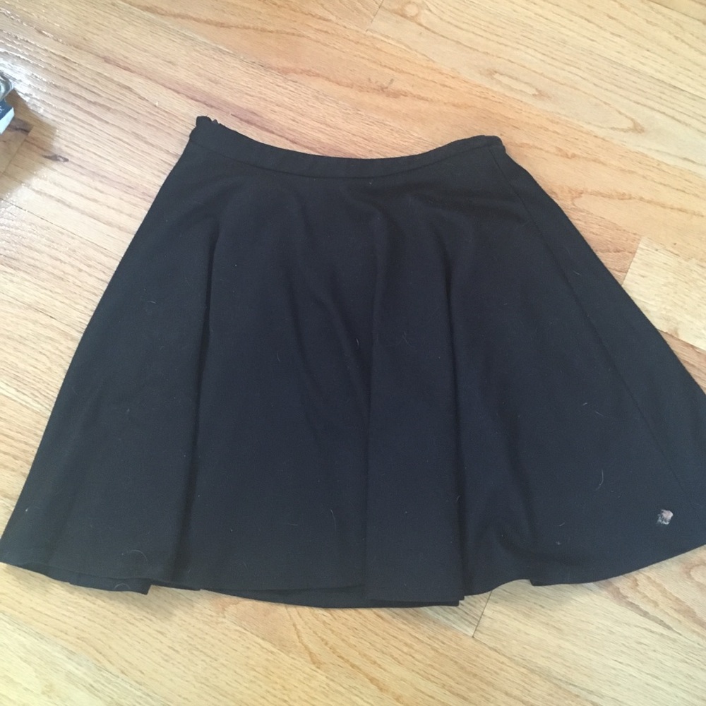 Black skirt flowy