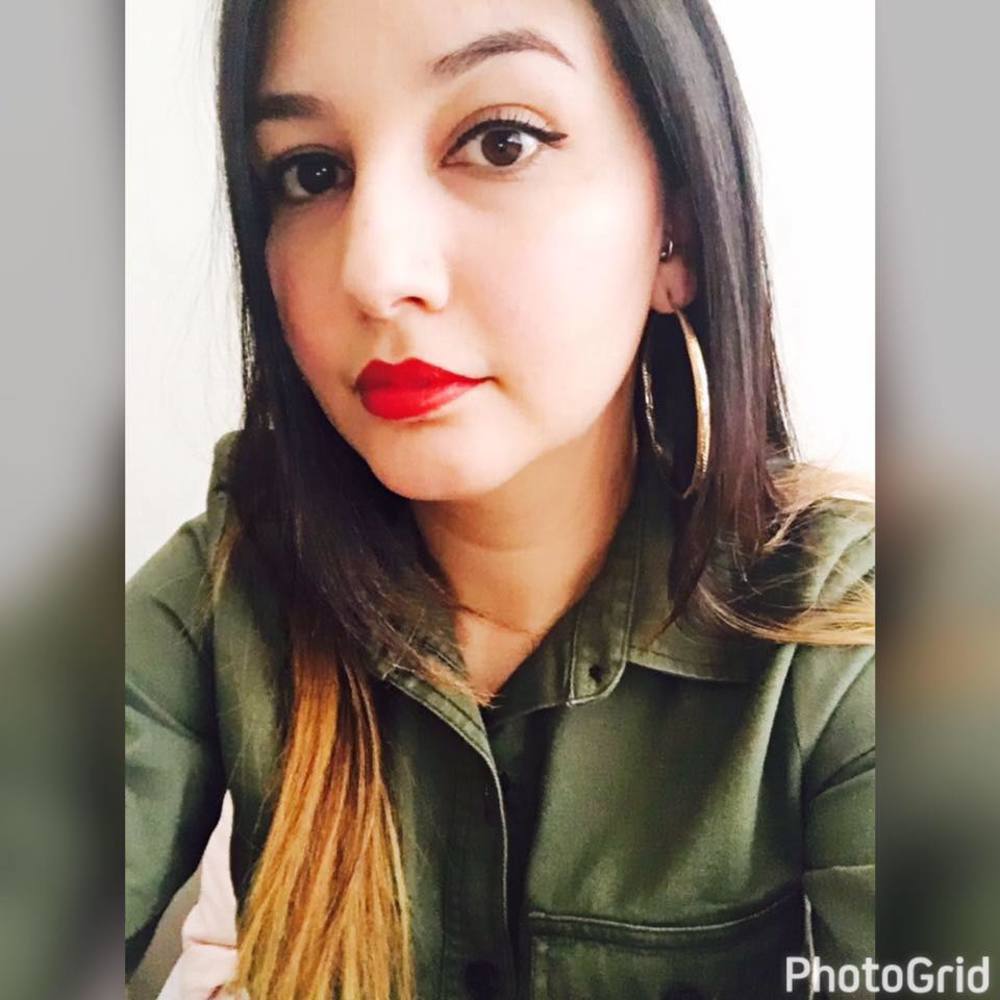Meet your Posher, Rosaura