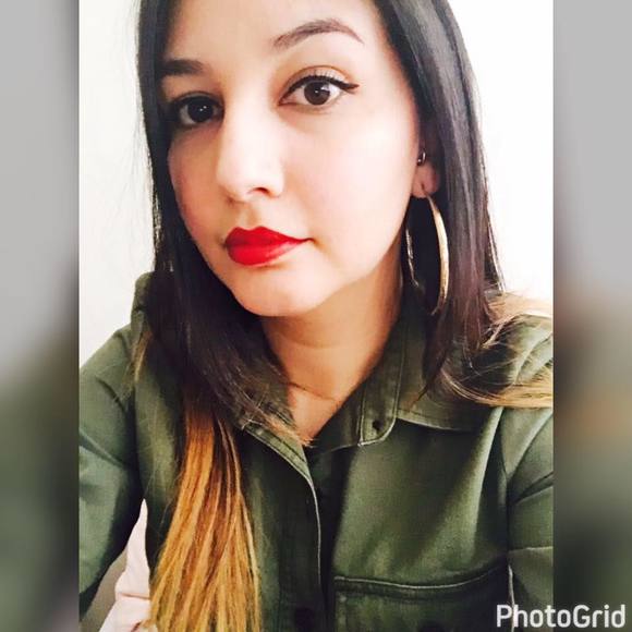 Meet your Posher, Rosaura - Picture 1 of 1