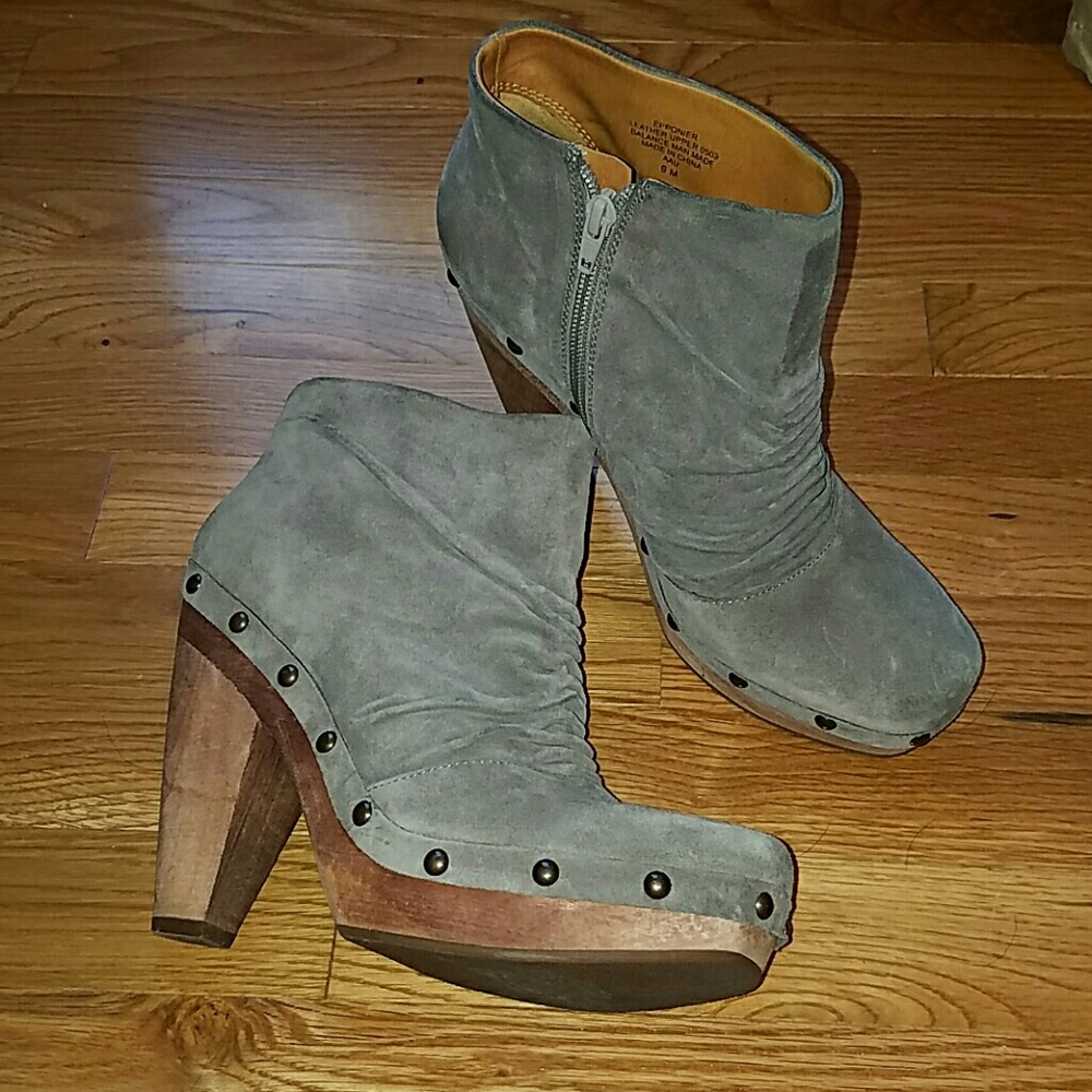 Nine West Boot