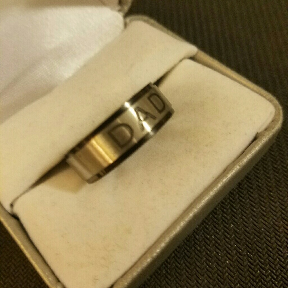 TITANIUM "DAD" RINGS - Picture 3 of 4