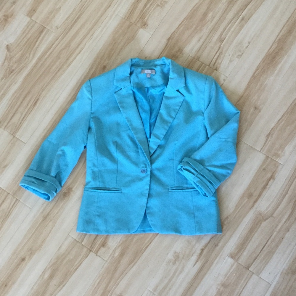 Adorable Light Blue Professional Blazer