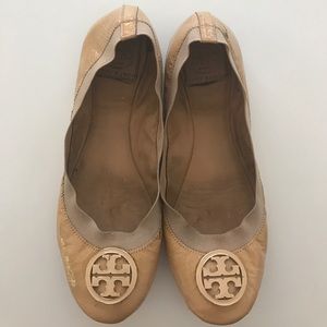 AUTHENTIC Tory Butch Caroline ballet flat