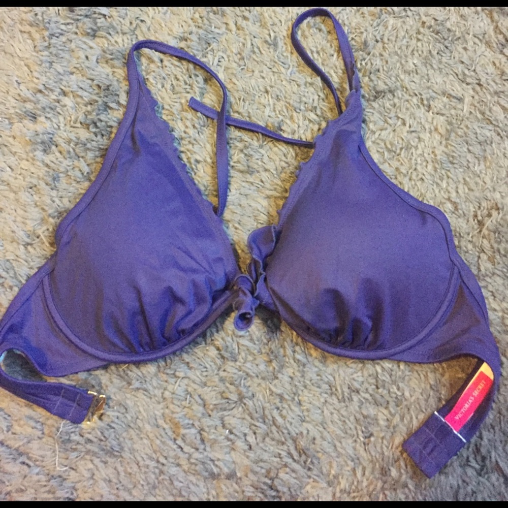Great condition VictoriaSecret bathing suit top💗