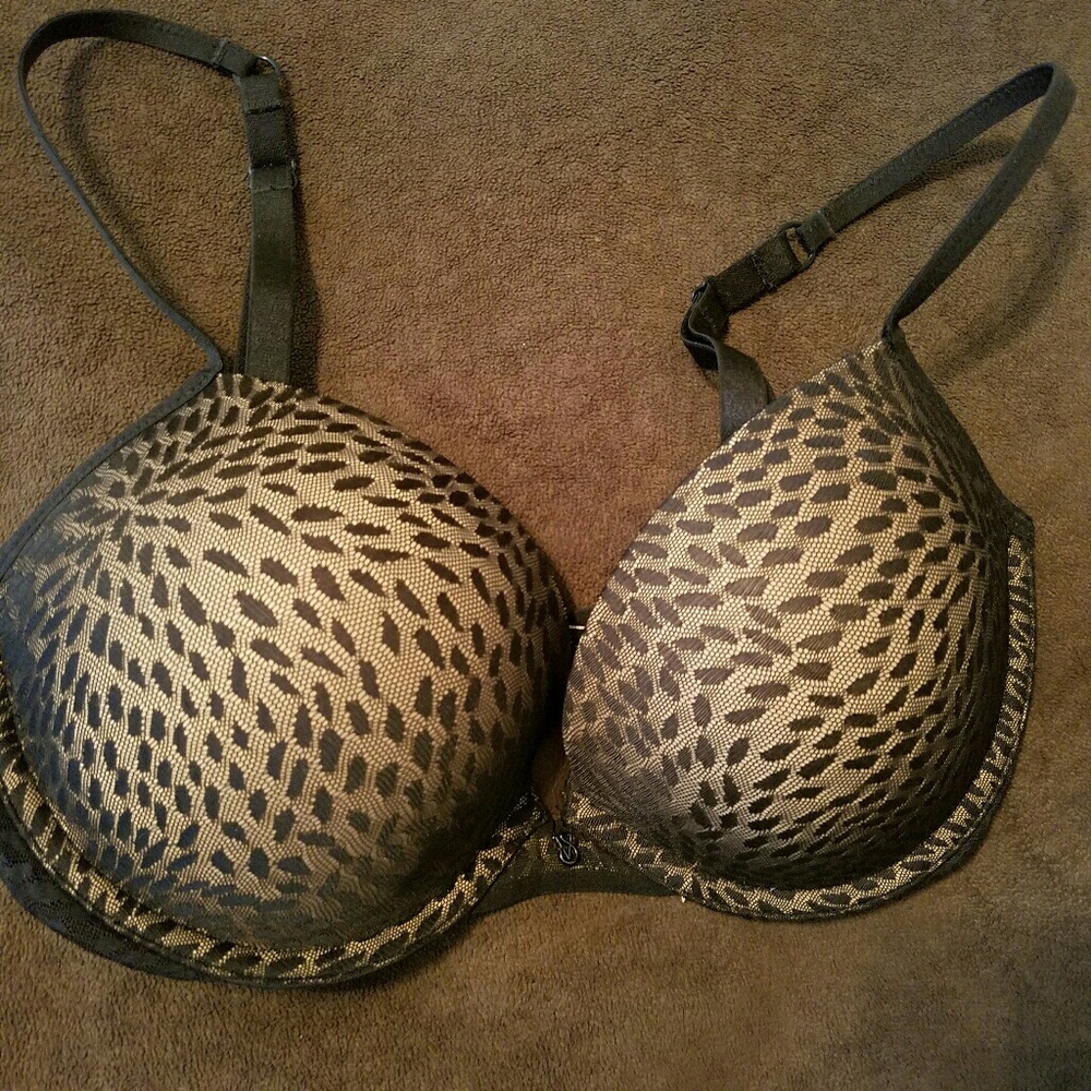 Victoria's Secret Leopard Fishnet Plunge Bra 32DD