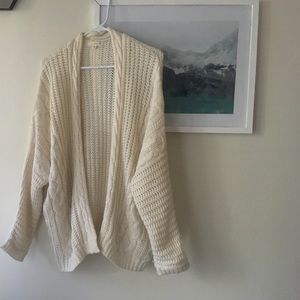 LA hearts off white slouchy sweater