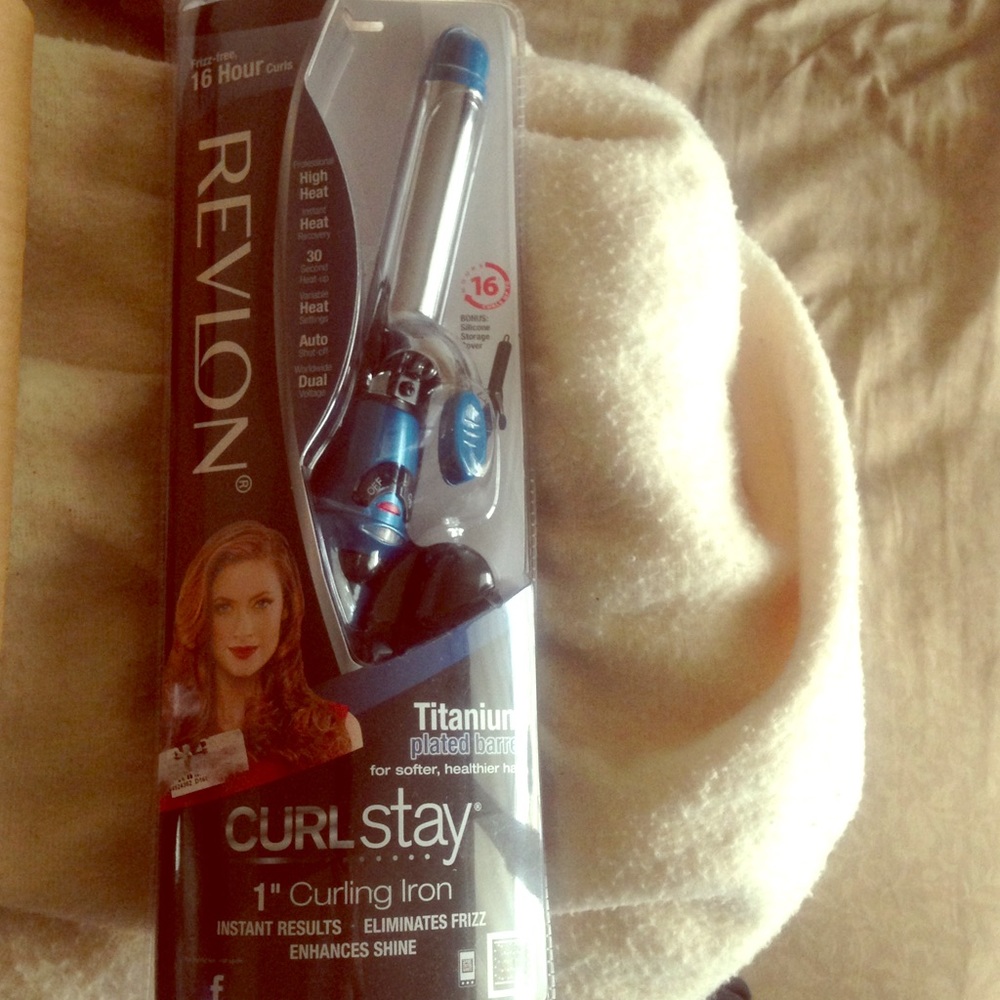 1 inch titanium curling iron