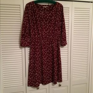 White/Maroon print dress