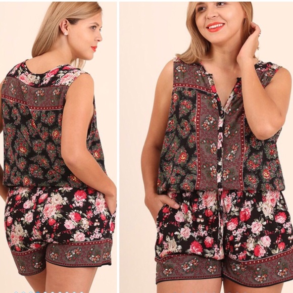 💥HOST PICK 3/14💥CUTE FLORAL ROMPER - Picture 3 of 3