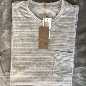 Brand new gray tee
