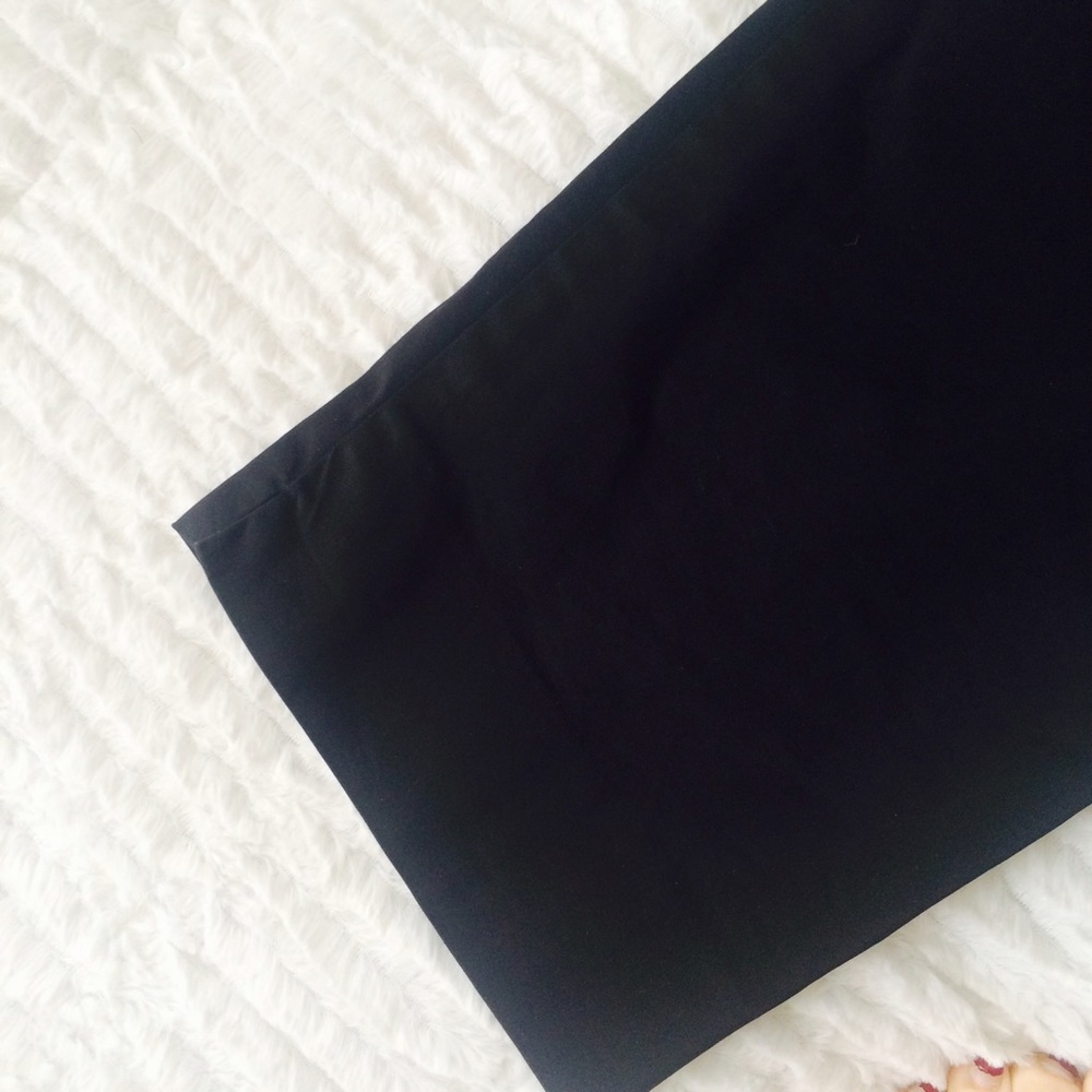 Talbots | Petite Black Stretch Capris - Picture 6 of 7