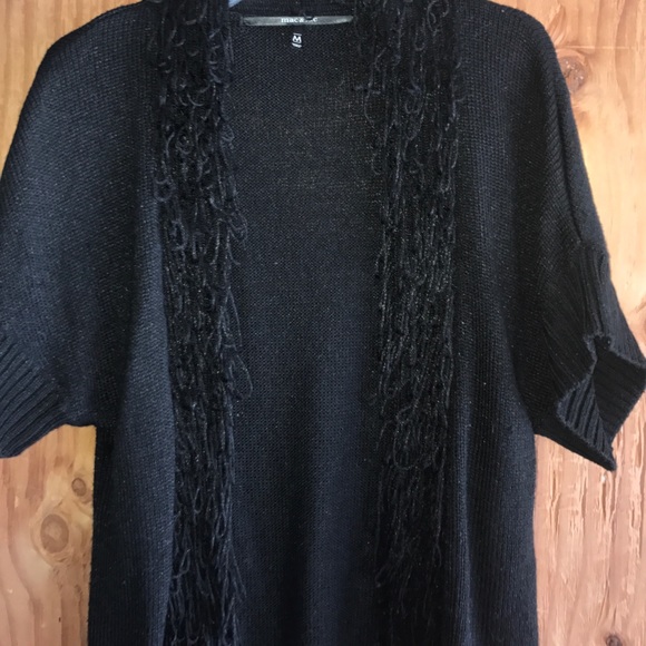 Short sleeve sweater - Picture 3 of 3