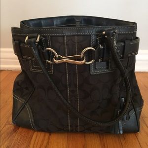 Coach 10247 Hampton Signature Handbag (black)