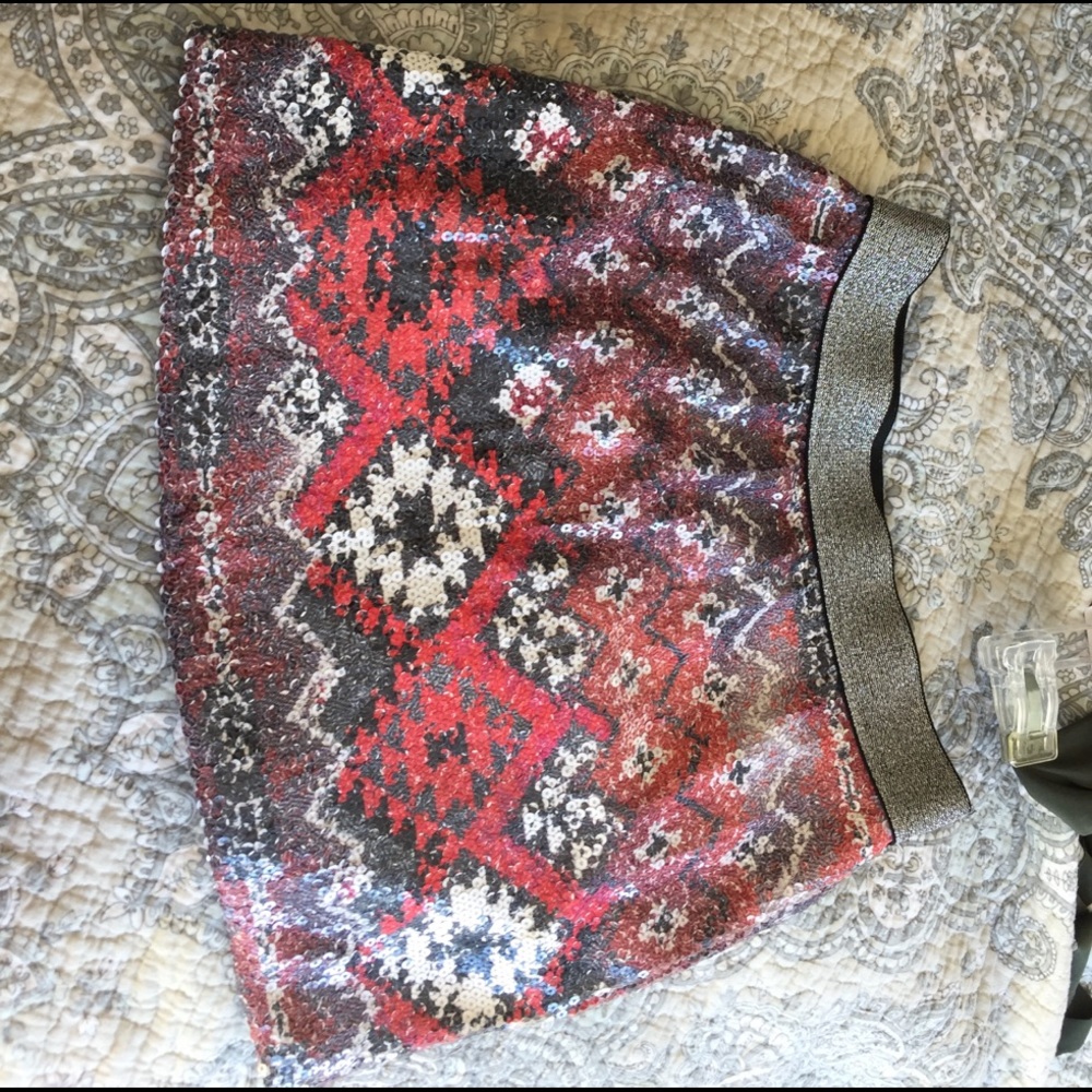 Sequin Patterned Skirt