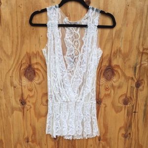 NWOT White lace top or swim coverup