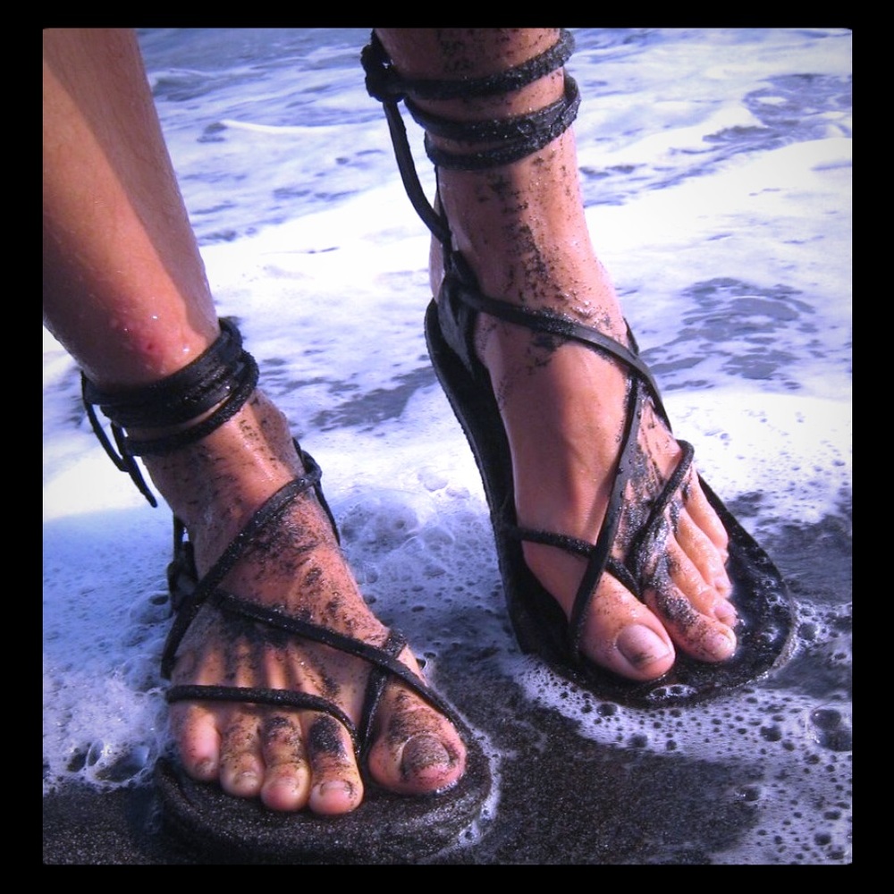 Artisan Hand Crafted Black Leather Maori Sandals