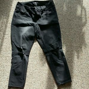 Torrid black ankle jeans with destruction