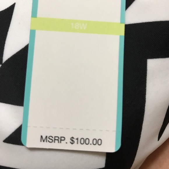 🎈SALE SOUTH POINT Black & White Striped Tankini - Picture 4 of 5