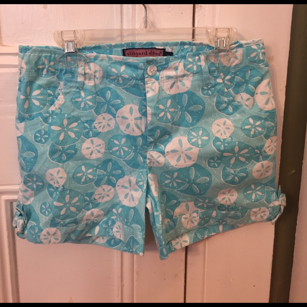 Vineyard Vines girls shorts