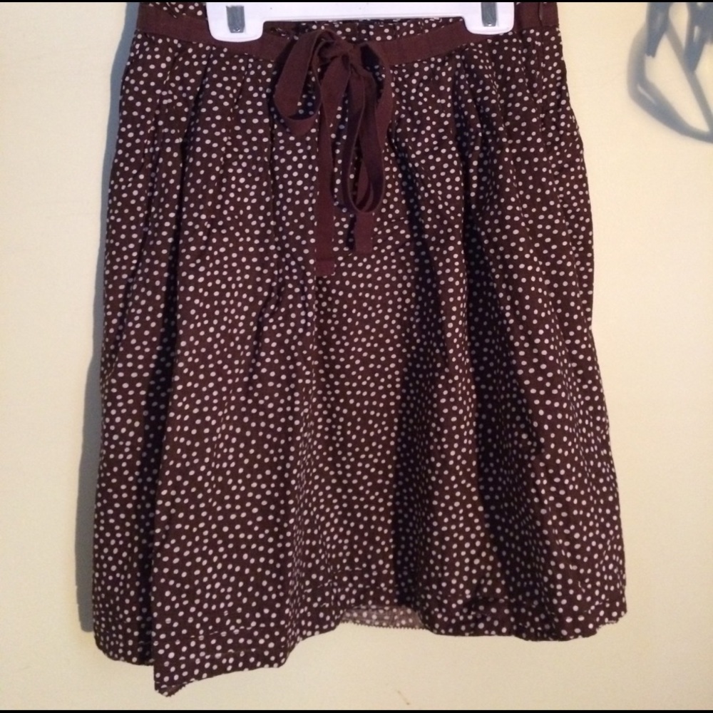 Adorable brown and white polkadot skirt