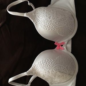 Victoria's Secret Bra 34C