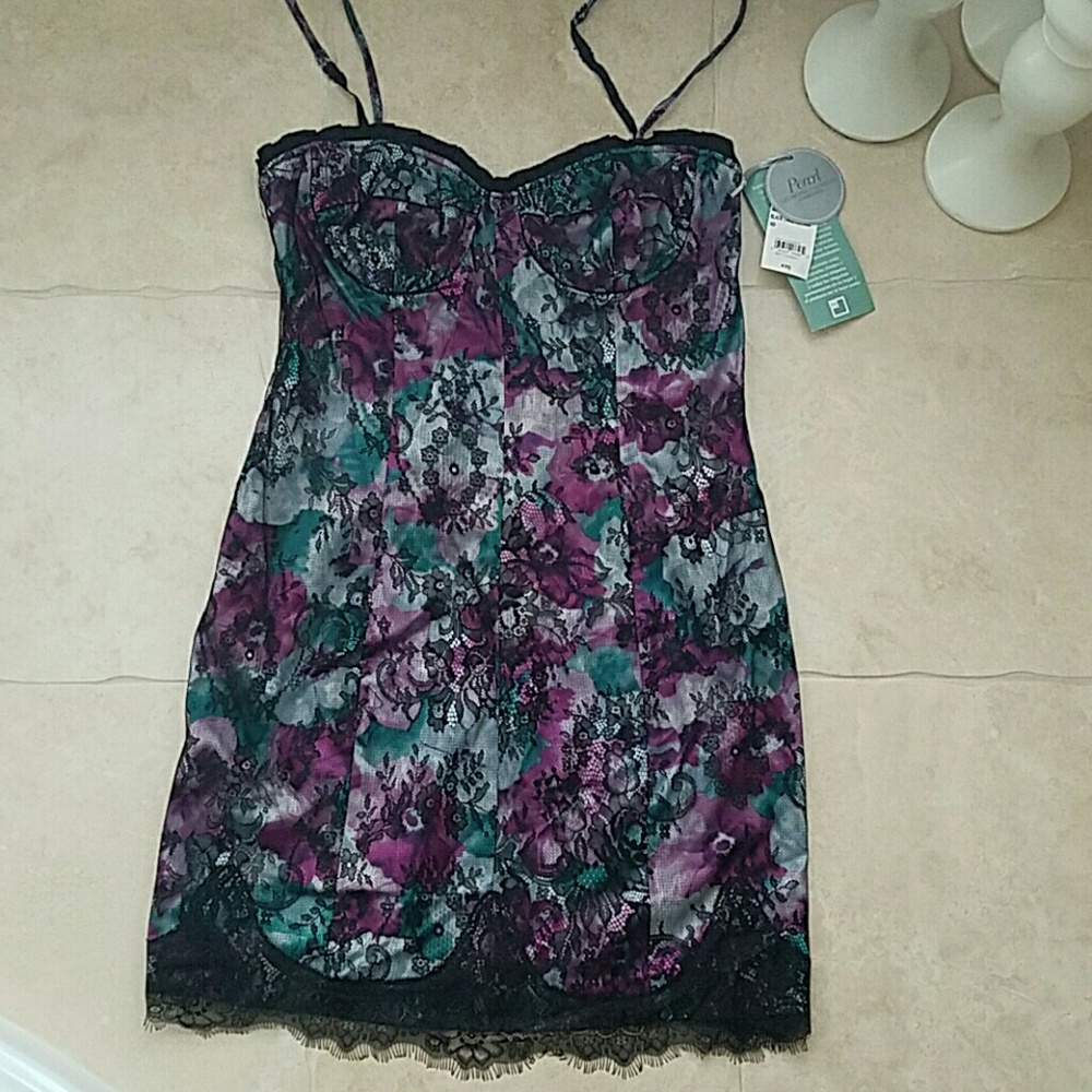 New Black Lace Vintage Dress