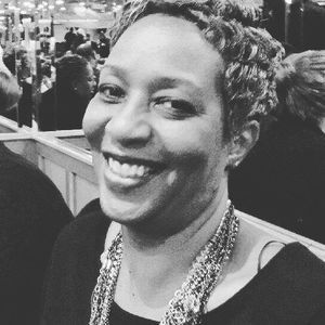 Meet your Posher, Roxanna