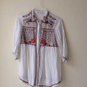 💖Johnny Was tunic. Beautiful embroidery