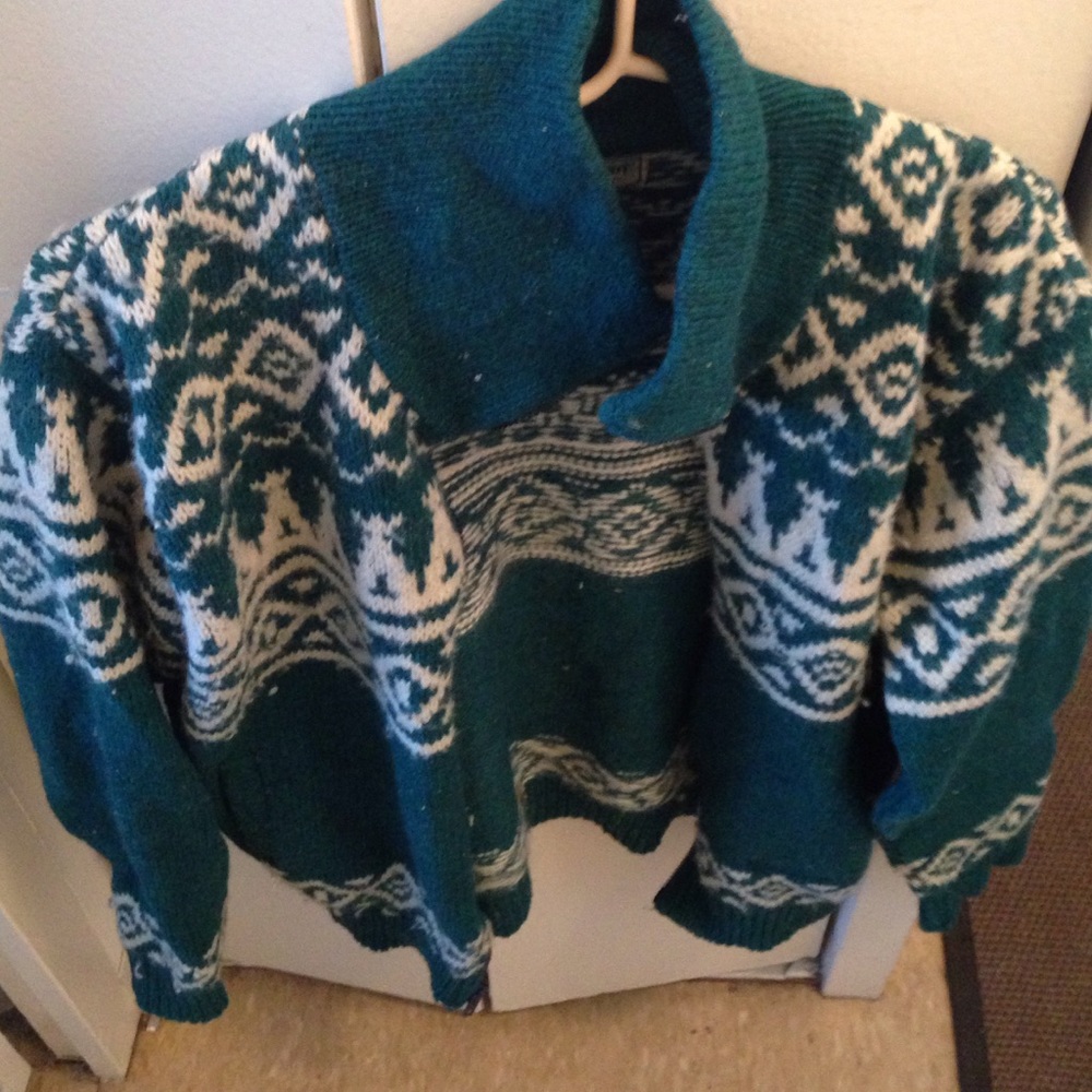 Awesome L.L. Bean sweater zip up
