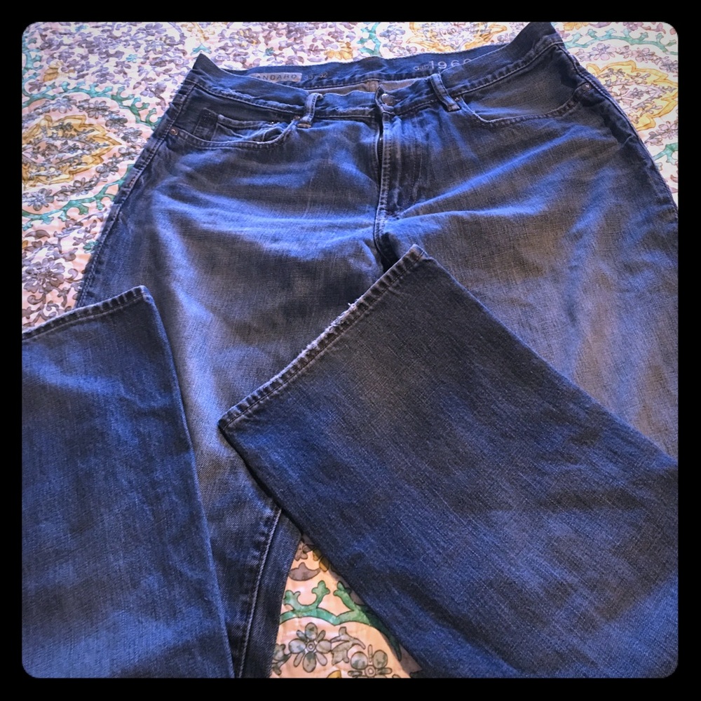 Well distressed Gap 1969 jeans