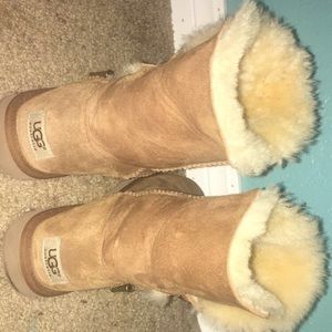 UGG 1005382 Special Edition 💥SHOOT ME A OFFER💥