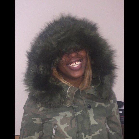 Zara parka - Picture 2 of 2