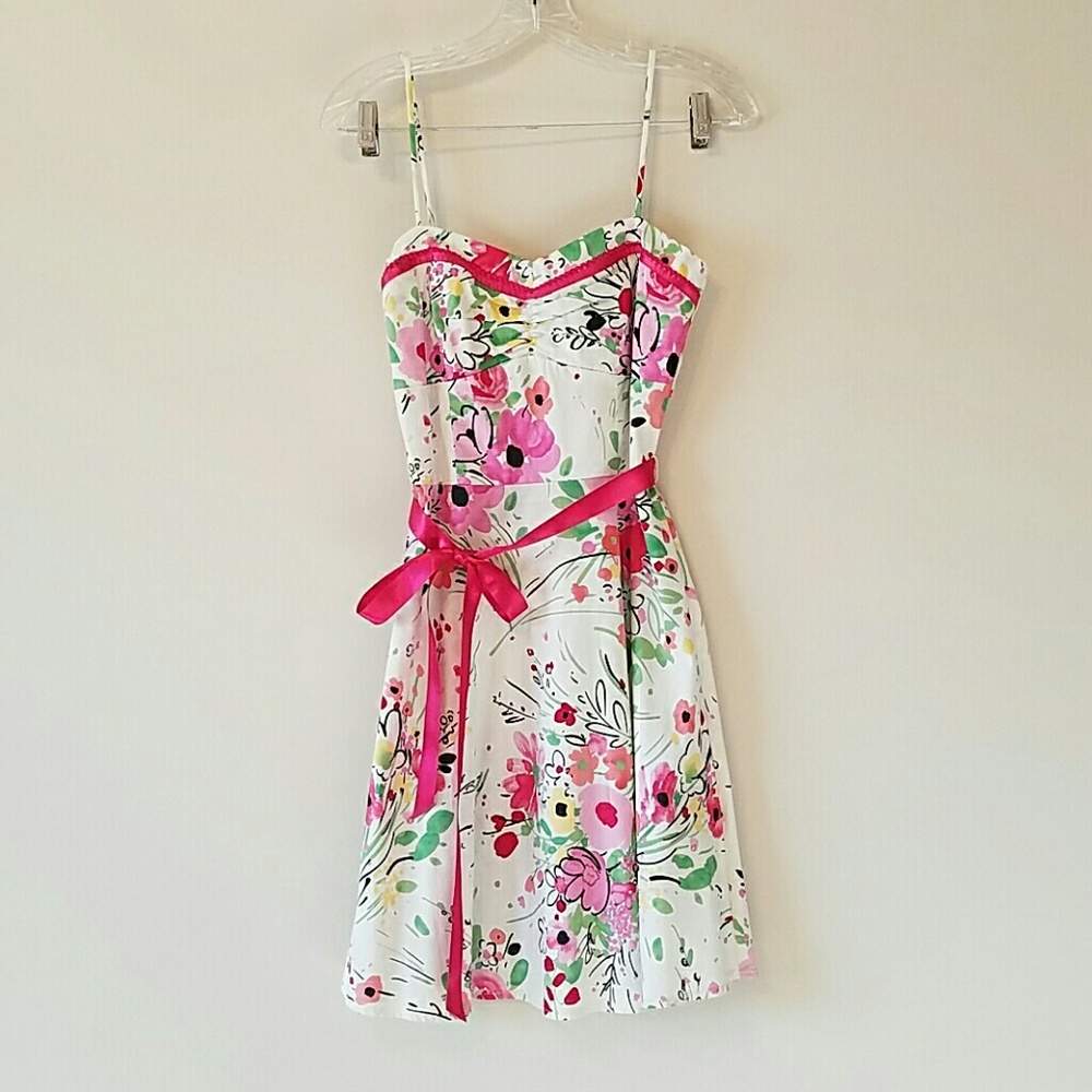Lipstick Floral Strappy Dress Medium