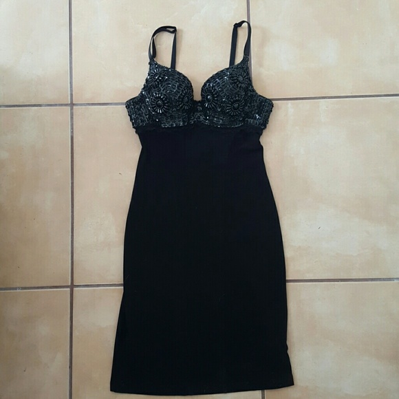 Little black dress ❤ - Picture 1 of 3